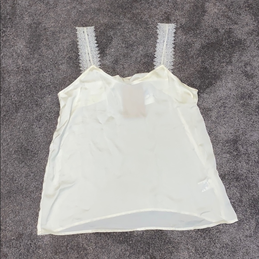 Listicle women’s tank top